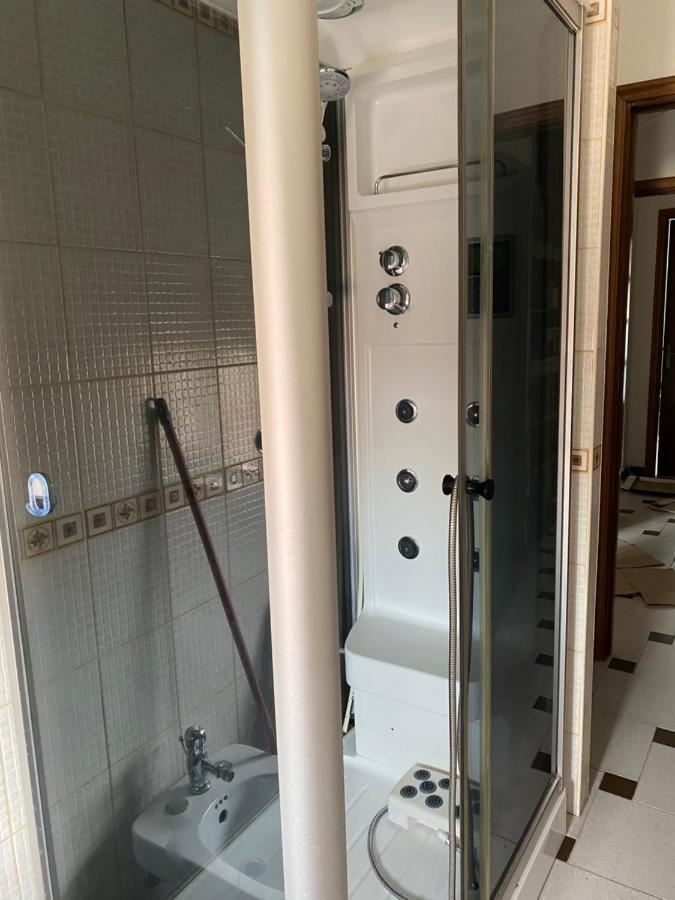 Casa Vacanze Gilli Hotel กาญารี ภายนอก รูปภาพ