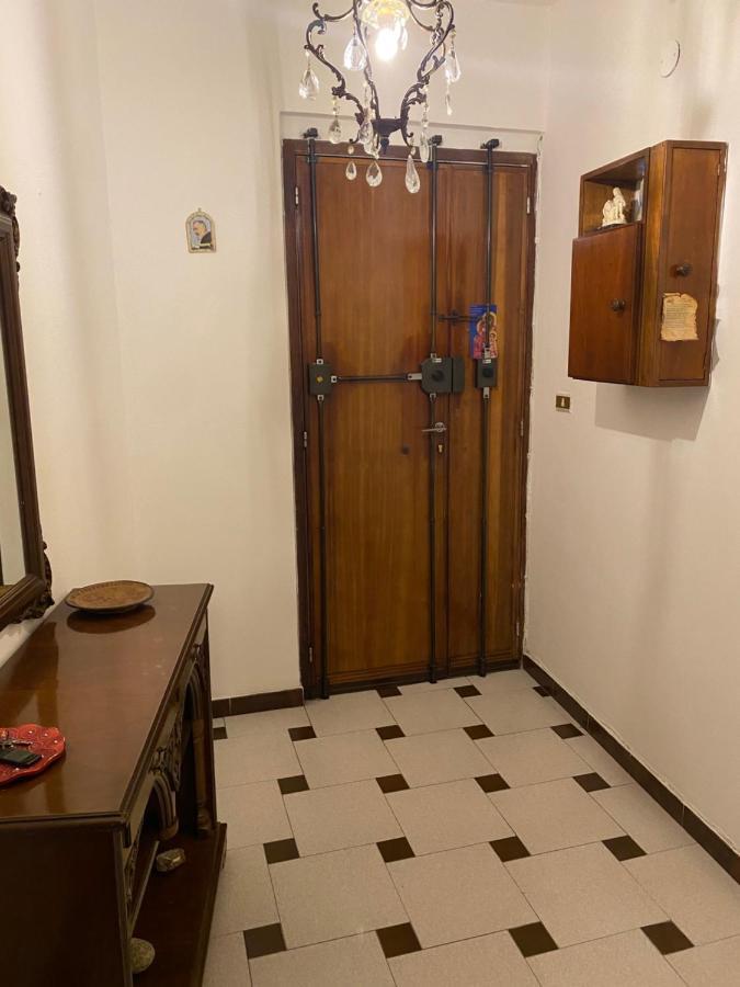 Casa Vacanze Gilli Hotel กาญารี ภายนอก รูปภาพ